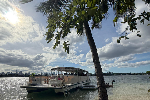 Raccoon Island Adventure: Swim & Luxury Waterfront Estates