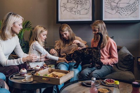 Stockholm: Java Whiskers Cat Café Entry Ticket