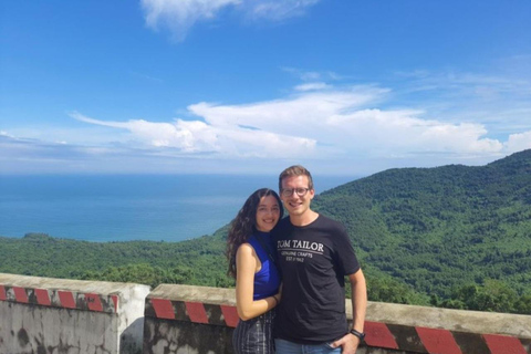 Excursión por el Paso de Hai Van y la Ciudad Imperial de Hue desde Hoi An/ Da NangCoche privado (sólo conductor y transporte)