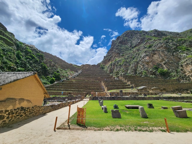 From Cusco: Chinchero, Moray, Maras, Ollantaytambo and Pisaq