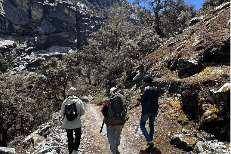 Huaraz: Full Day by ATV to Llaca Lagoon + Breakfast + Lunch