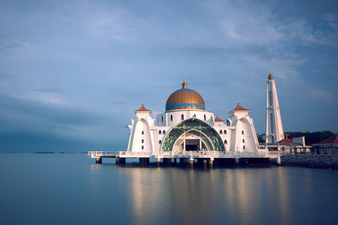 From JB: Malacca Heritage Day Tour | Guide, Driver,Transport Private chartered tour