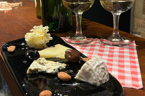 Vini di Bordeaux: lezione di degustazione con 4 vini bianchi e formaggio