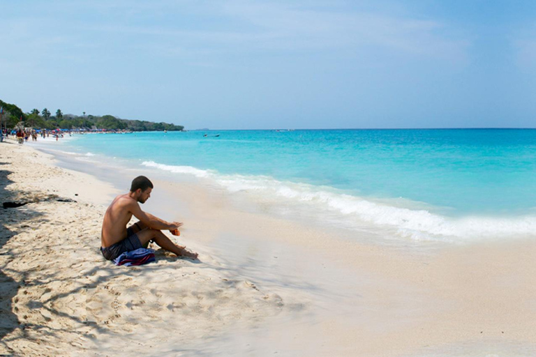 Journée complète à la plage exclusive de Baru avec déjeuner