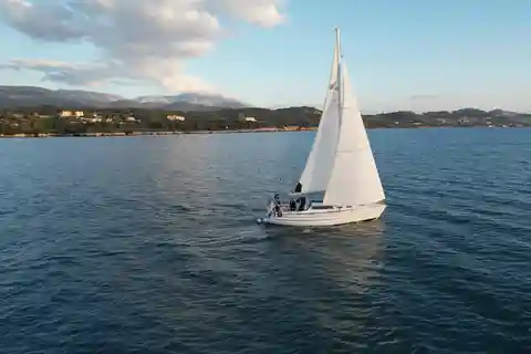 Kefalonia: Day cruise Ithaca, sailing Lunch 3 swimming spots