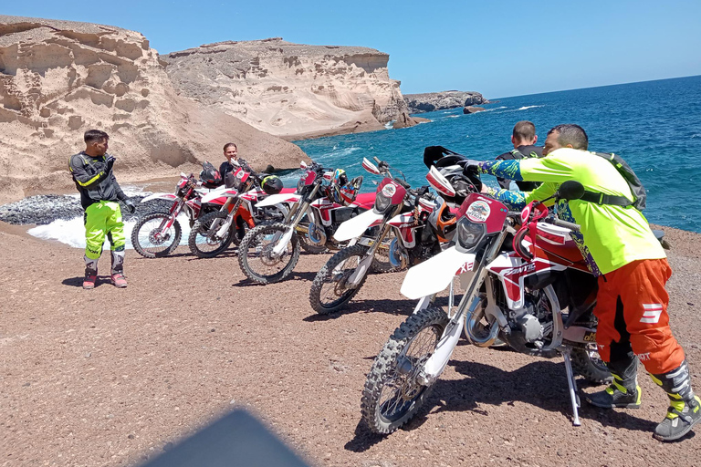 Tenerife: Rit door de bergen en over onverharde wegen met een enduromotorTenerife: Rit door de bergen en over onverharde wegen met een enduroscooter