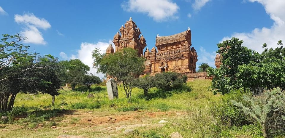 Excursi N De Un D A A La Ciudad De Hoi An Y Al Santuario De My Son