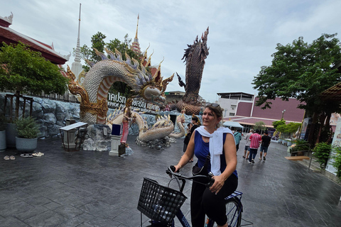 Bangkok: Hidden Gems Bike Tour to Street Food
