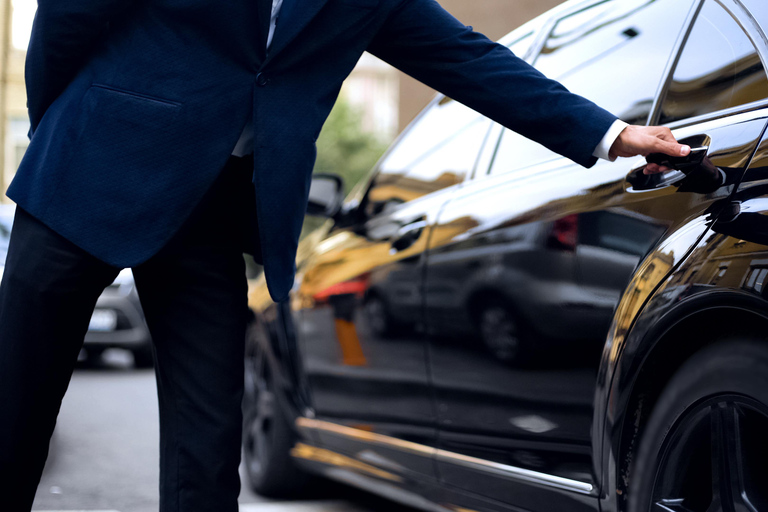 From Milan: Genoa, Serravalle & Portofino - Private Day Trip