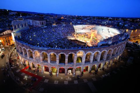 Vanuit Milaan: Verona City of Love en Arena Opera-ticket