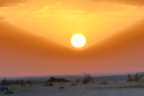 Giro in cammello con tramonto e osservazione delle stelleServizio di prelievo in hotel a hurghada