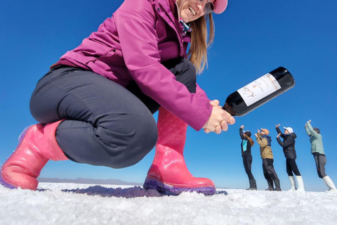 Uyuni Salt Flat Excursion: Full Day with Stargazing