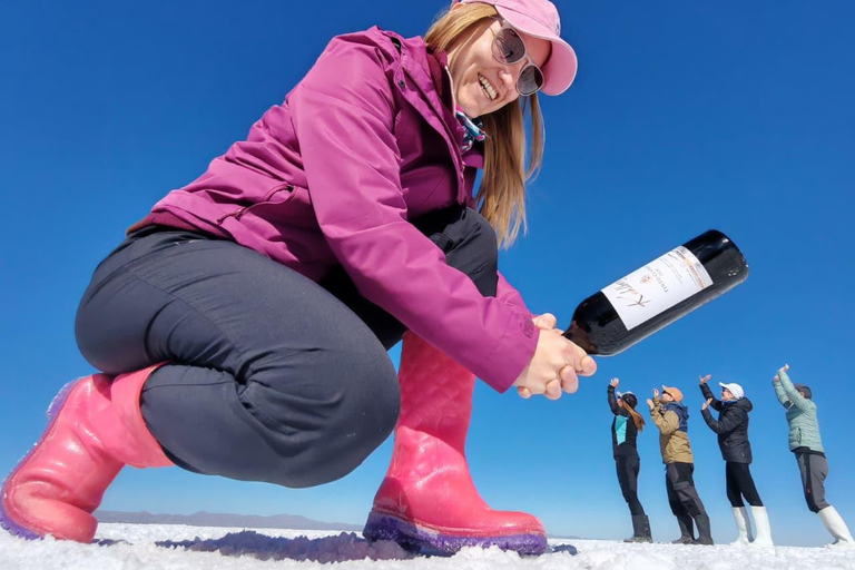 Uyuni Salt Flat Excursion: Full Day with Stargazing