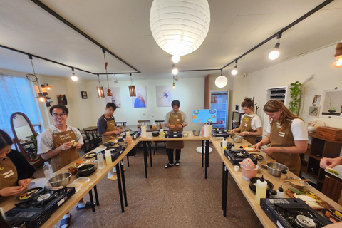 Seoul: 6-Dish Korean Cooking Class & Hidden Alley Tour