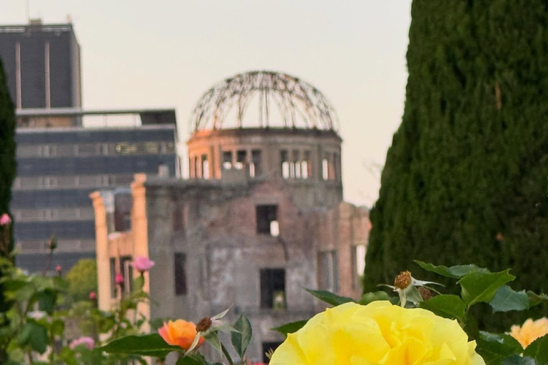 Hiroshima & Miyajima Island: Small Group Full-Day Sightseeing Tour