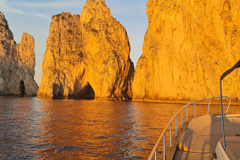 Experiência privada do pôr do sol em Capri a partir de Sorrento