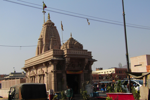 探索灵性主义与社会人类学