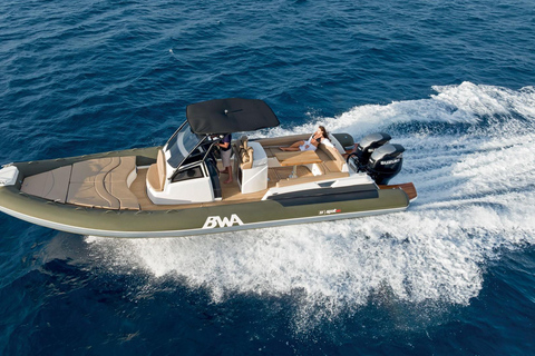 La Maddalena Archipelago: Exclusive tour in a luxury rubber dinghy. La Maddalena Archipelago: EXCLUSIVE tour in a luxury dinghy.