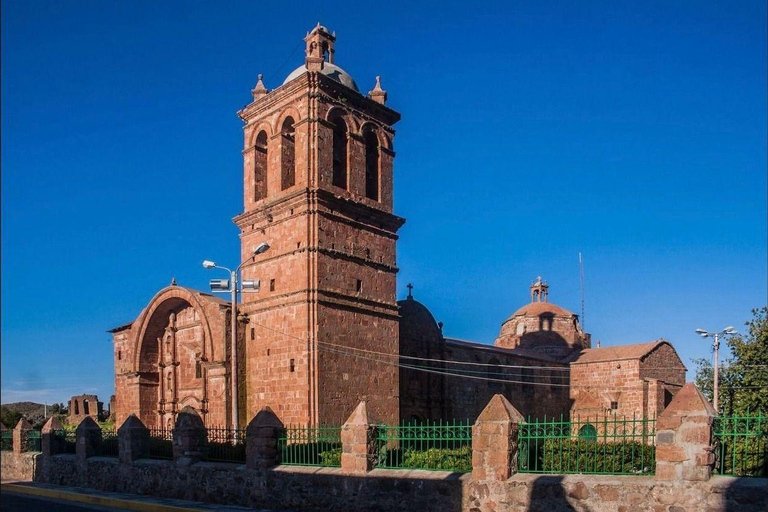 Puno: Aymara Route to Copacabana with Guided Cultural Stops Puno: Aymara Route Tour with Return