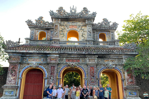 Excursão a pé pela cidade imperial de Hue 3 horas