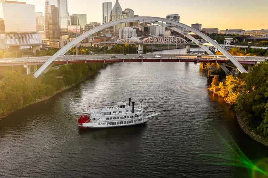 Nashville: Bootsfahrt mit Live-Musik. Foto: GetYourGuide