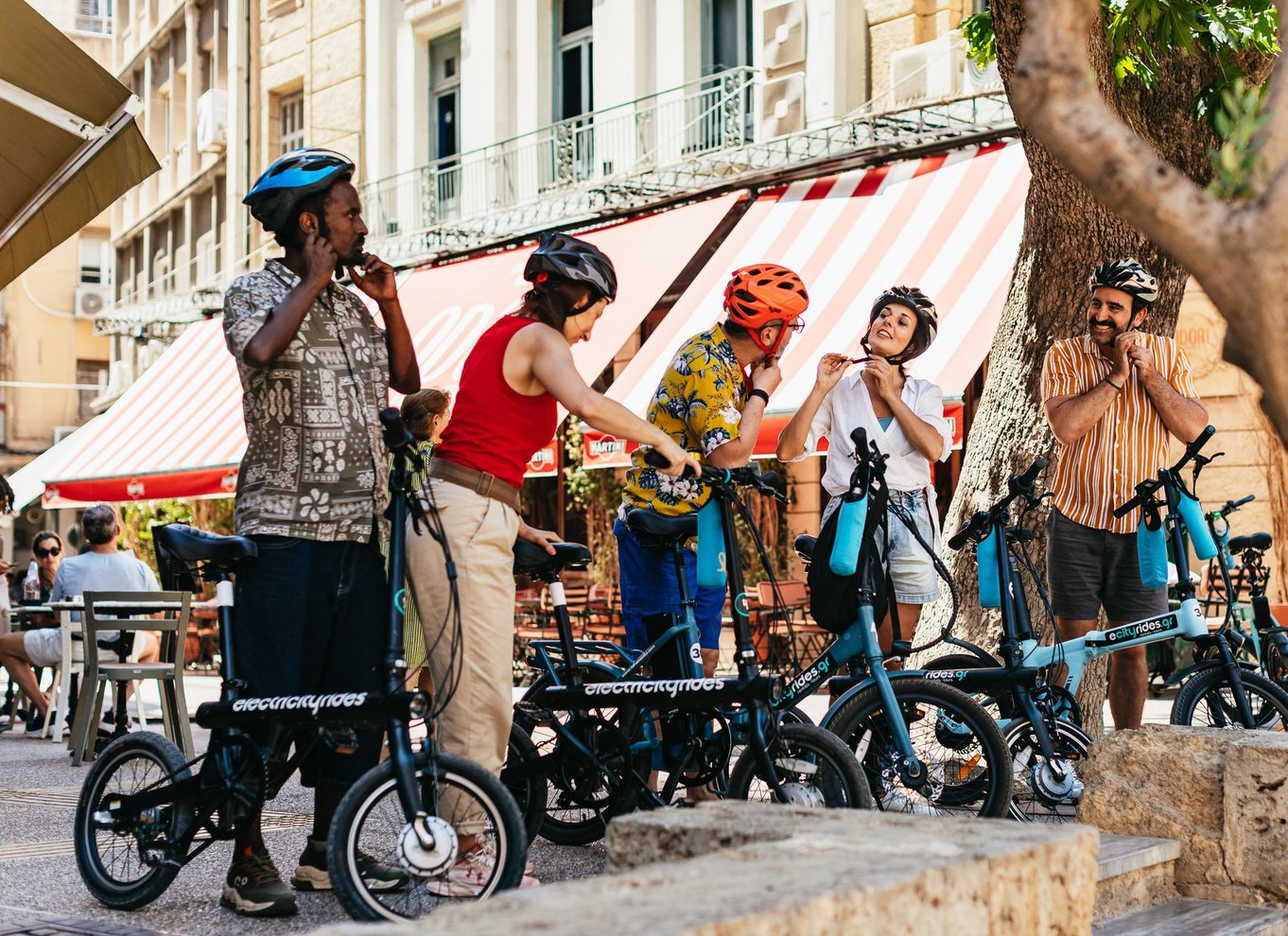 Athen: Oplev byrundvisningen på elektrisk cykel