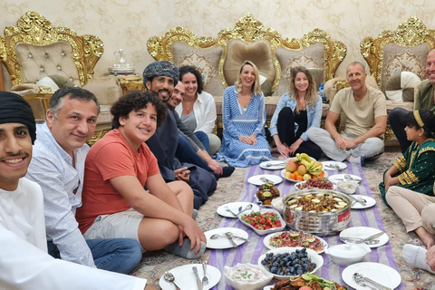 From Muscat: Authentic Omani Dinner with a Local Family