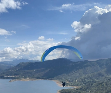 Bogota: Paragliding activity in La Calera with transfers