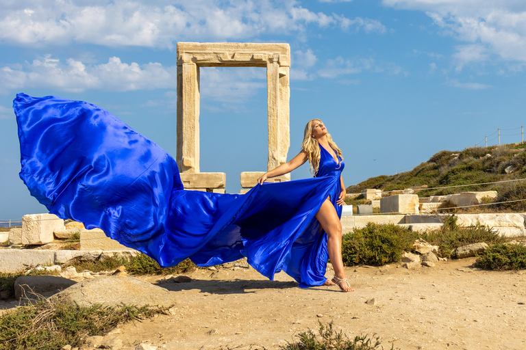 Naxos flygande klänning fotografering