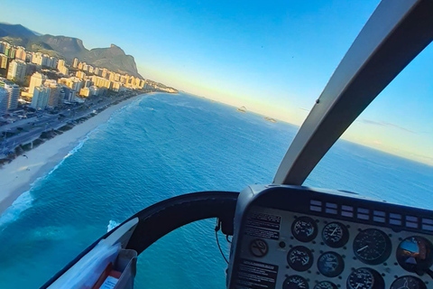 Private Helicopter tour - Rio de janeiro in 20min Private Helicopter tour - 20min (com transfer)