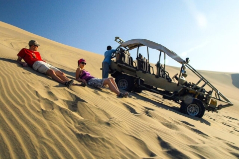 Ica : Sensations fortes dans le désert : surf des sables et expérience en buggy