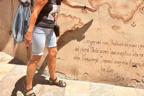 Palma de Mallorca: Private Guided Walking Tour with Tapas