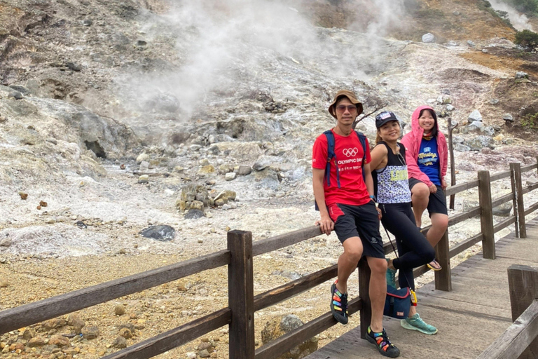 يوجياكارتا: رحلة نهارية لشروق الشمس في هضبة دينغ ومزارع الشايمن بوروبودور: رحلة خاصة إلى هضبة دينغ 