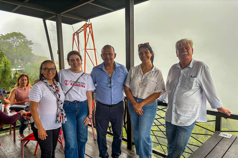 VISITA AO CERRO VERDE - VULCÃO IZALCO E LAGO COATEPEQUE