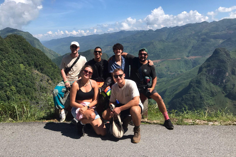 Excursão de luxo de 4 dias de motocicleta em Ha Giang Loop com Easy Rider