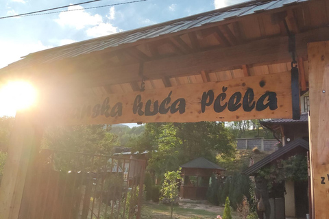 From Sarajevo: Treskavica Mountain Hiking Tour with Lunch