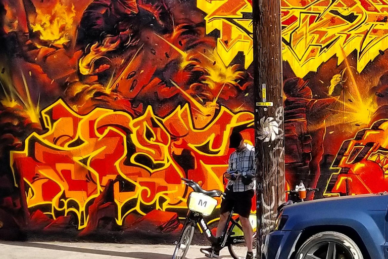 Los Angeles: Private Alley Adventure Graffiti Bike Tour