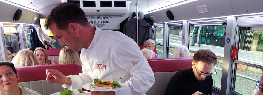 Luxembourg : dîner gastronomique dans un bus d'époque