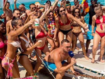 Catamaran Lucile | Famous VIP cata party