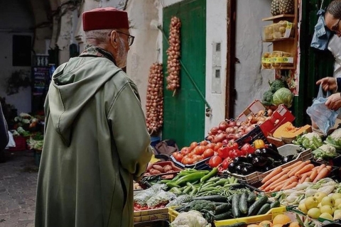 Tarifa - Tanger: Tagestour mit Fähre, Mittagessen und KamelrittVon Tarifa nach Tanger in einer privaten Tagestour