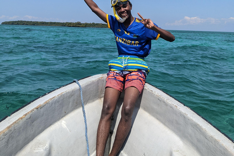 Zanzibar: Mnemba island Dolphins tour and snorkeling tour