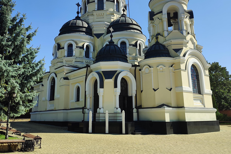Chisinau: Capriana Monastery and Winery Tour with Tasting