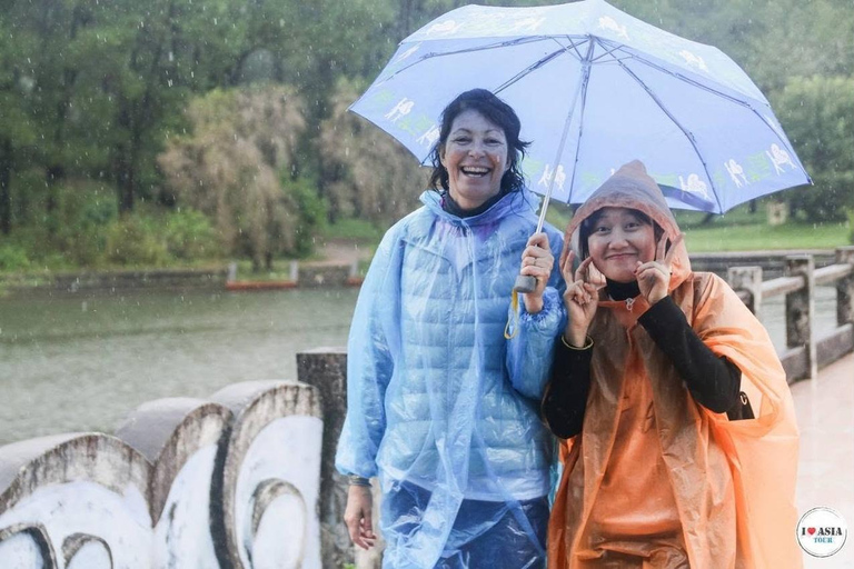 Hue: Guided City Tour by Scooter with Lunch