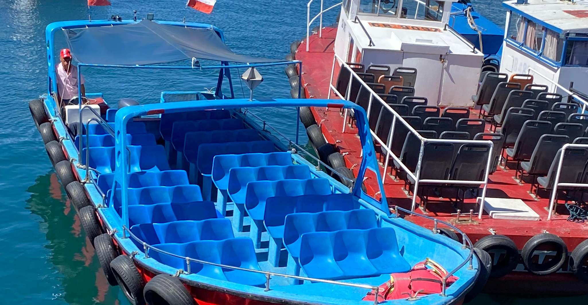 Valparaíso, Tour en Lancha por la Bahía - Housity