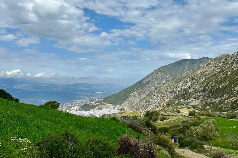 Chefchaouen: Rif Mountains Hiking Adventure with Lunch & 4x4