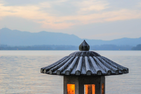 Croisière de luxe sur le lac de l&#039;Ouest + découverte de l&#039;île de Santan Yinyue