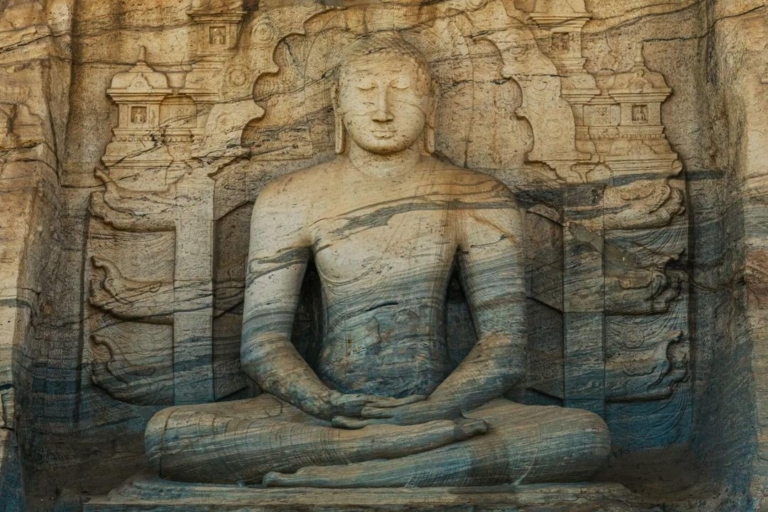 Van Sigiriya :Polonnaruwa Oude Stad Tour/DagtourPolonnaruwa Stad Verkennen
