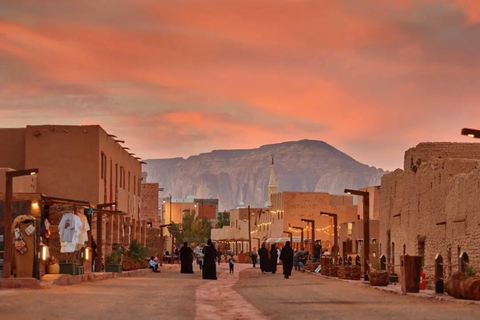 AlUla: Private Old Town, Oasis & Harrat Sunset Tour
