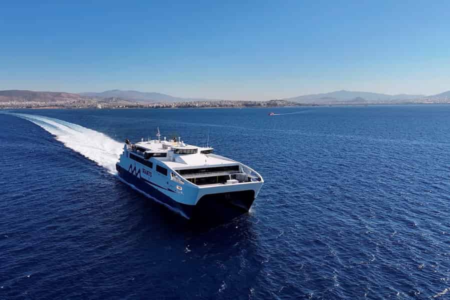 Mykonos: Schnellfähre zwischen Mykonos und Syros. Foto: GetYourGuide Mykonos: Schnellfähre zwischen Mykonos und Syros. Foto: GetYourGuide