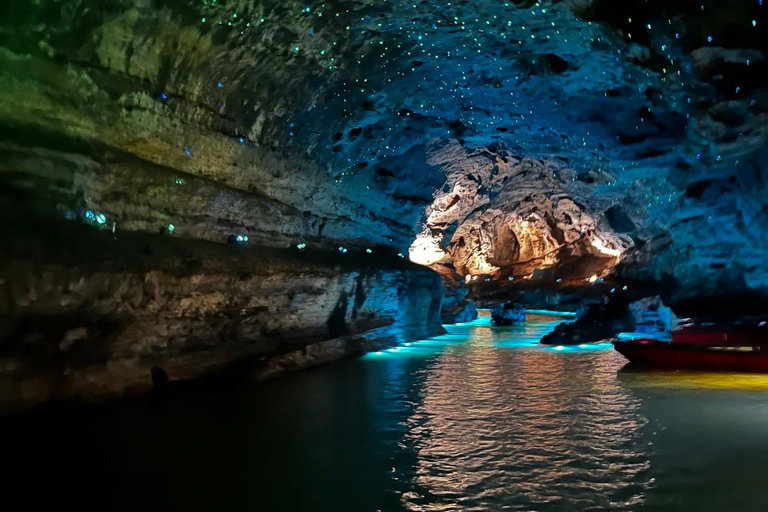 Baofeng Lake Cruise, Yellow Dragon Cave, Grand Canyon Ticket Combo Tickets A: Baofeng Lake & Yellow Dragon Cave